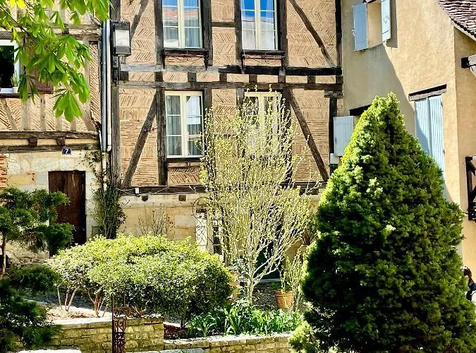 Le Logis Plantagenêt 3* Bergerac